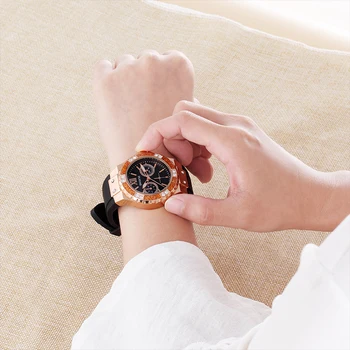Esporte Relógio de Pulso de Luxo dos Namorados Presente Unissex Silicone de Borracha Jelly Gel de Quartzo Analógico Relógios de pulso Relógio de senhoras