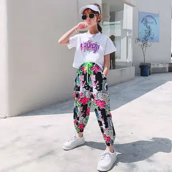 Meninas' terno de verão 2021 novo estilo coreano de moda manga curta atender crianças ocidental graffiti estilo casual, roupa de duas peças 4